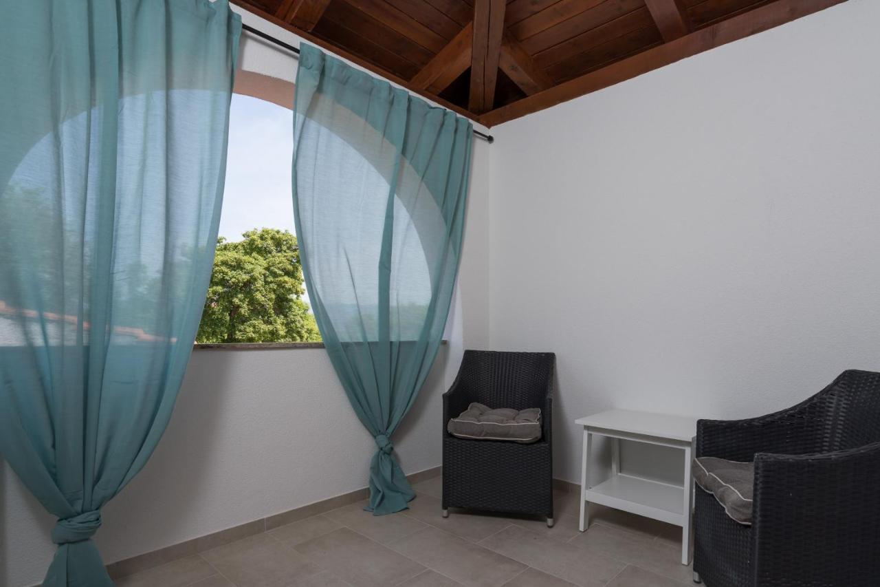 Stone Lady Holiday Home With Pool&Hot Tub,Sauna,Bbq,Garden Rasopasno 외부 사진