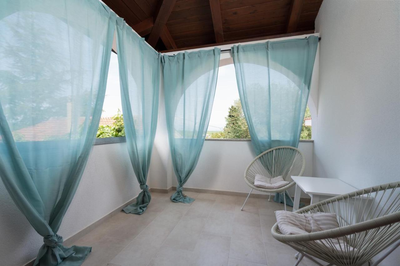 Stone Lady Holiday Home With Pool&Hot Tub,Sauna,Bbq,Garden Rasopasno 외부 사진