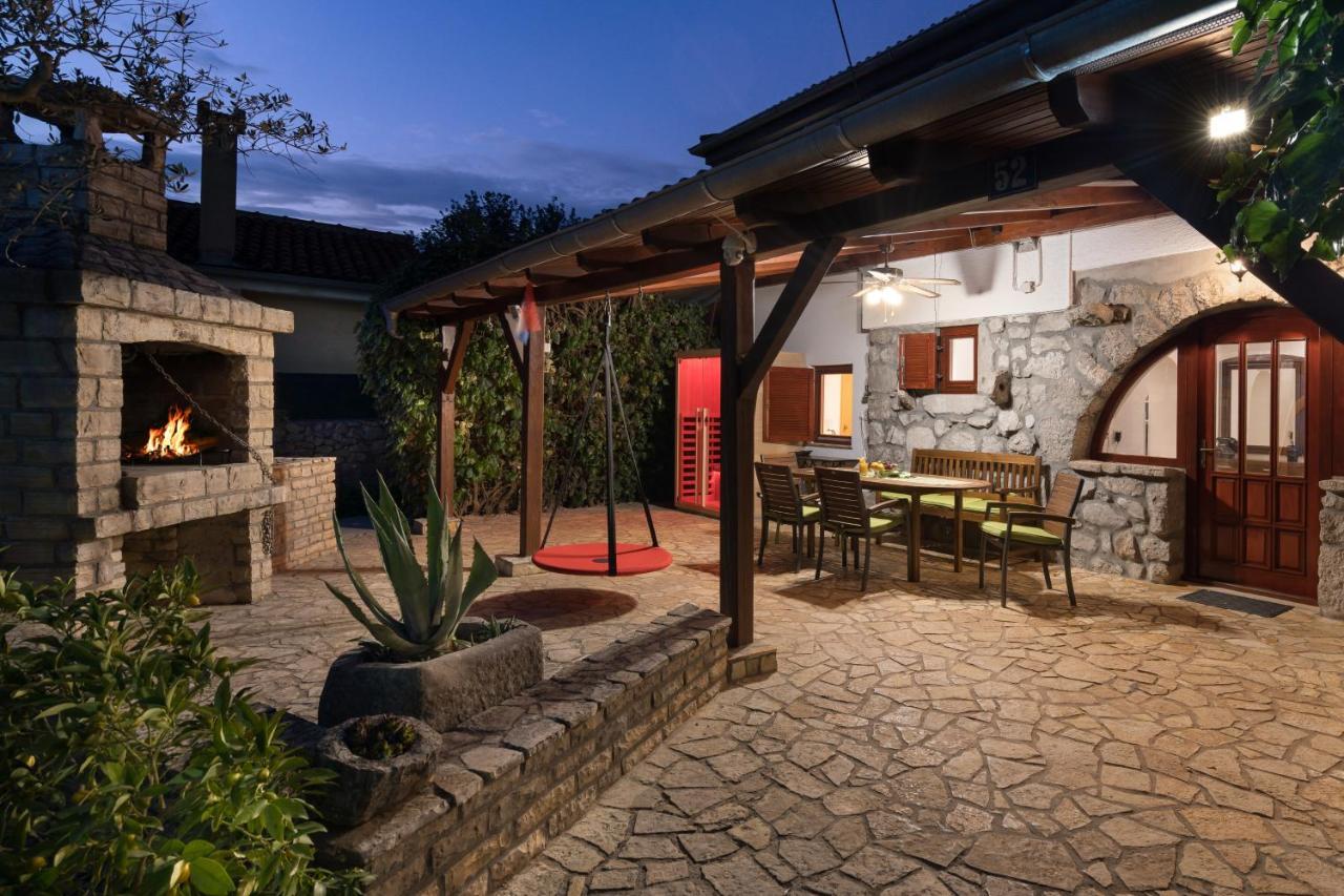 Stone Lady Holiday Home With Pool&Hot Tub,Sauna,Bbq,Garden Rasopasno 외부 사진